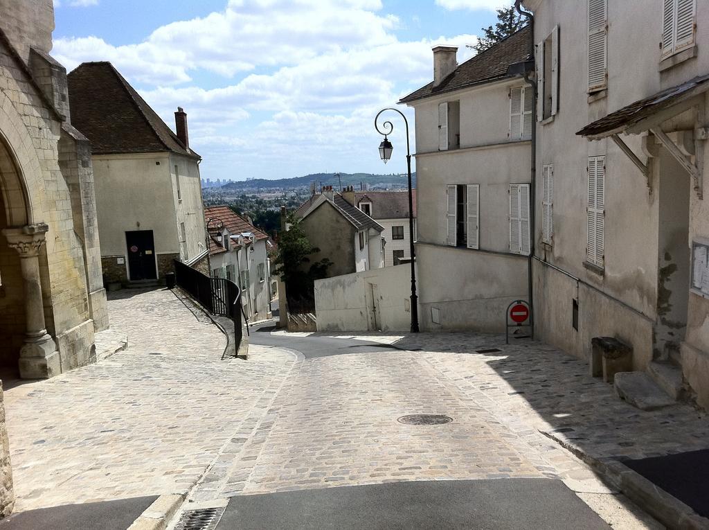 Hostellerie Du Prieure Saint-Prix  Esterno foto