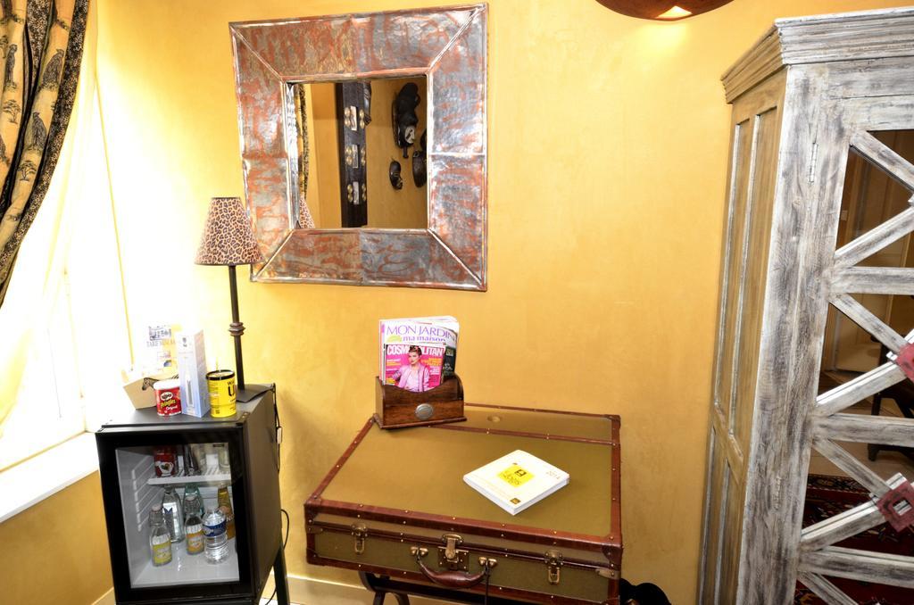 Hostellerie Du Prieure Saint-Prix  Esterno foto