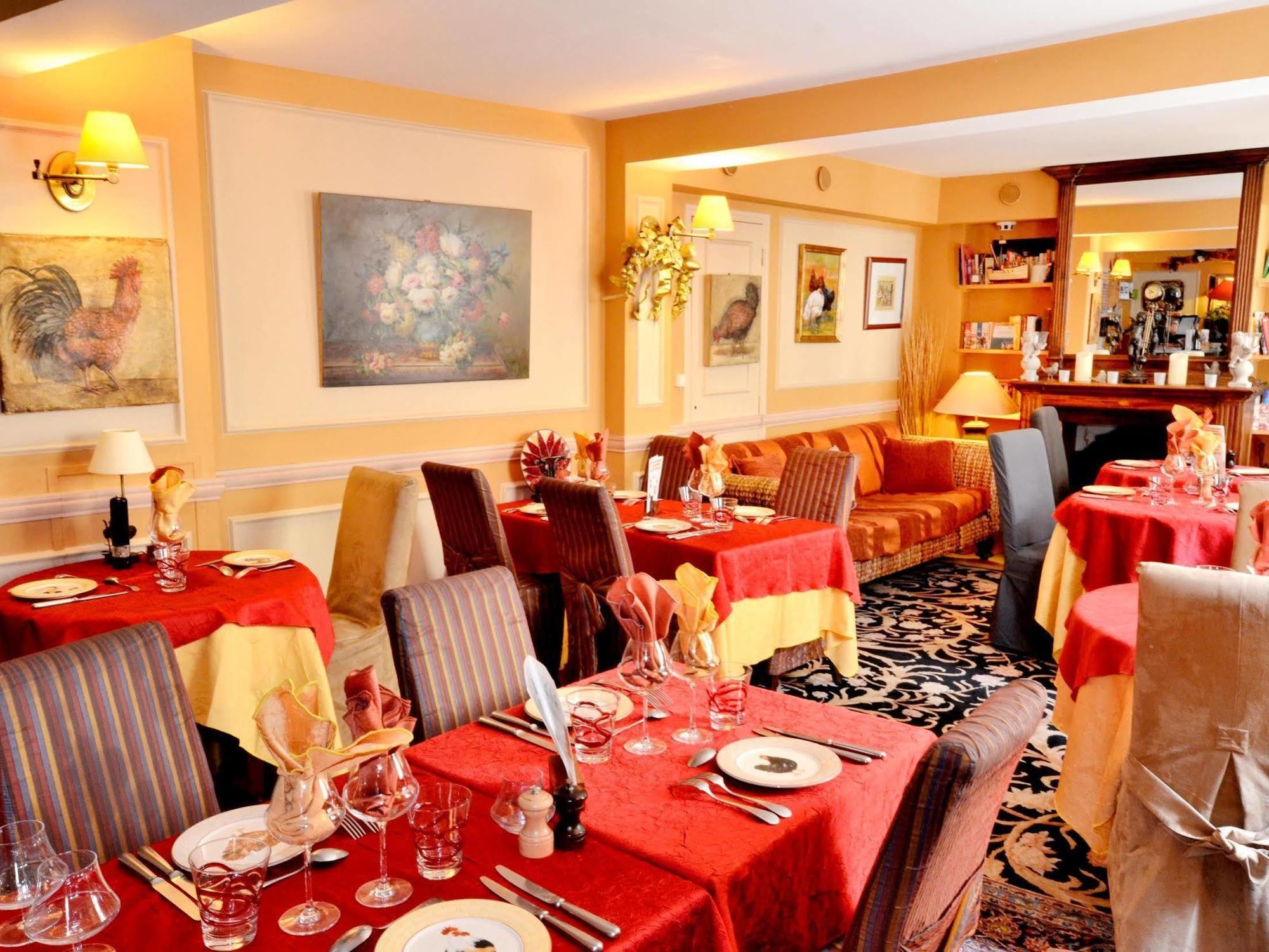 Hostellerie Du Prieure Saint-Prix  Esterno foto